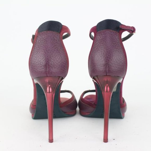 Burberry Bordeaux Berry Larkspur Platform 220bur71